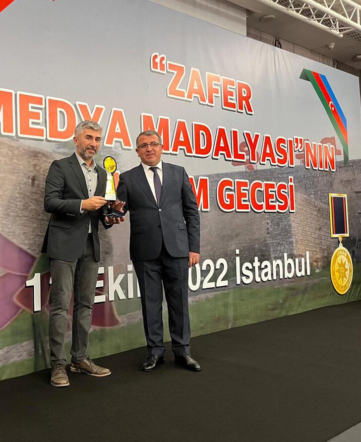 Karabağ Savaşı'nda görev yapan Türk gazetecilere madalya G3