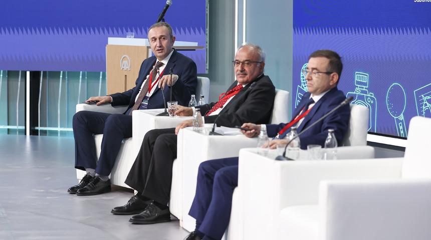 AA'dan Dijitalleşme Sürecinde Basında Telif Haklarının Korunması Sempozyumu