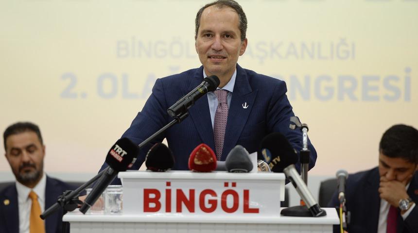 Yeniden Refah Partisi Genel Başkanı Erbakan, Bingöl'de partisinin il kongresine katıldı: