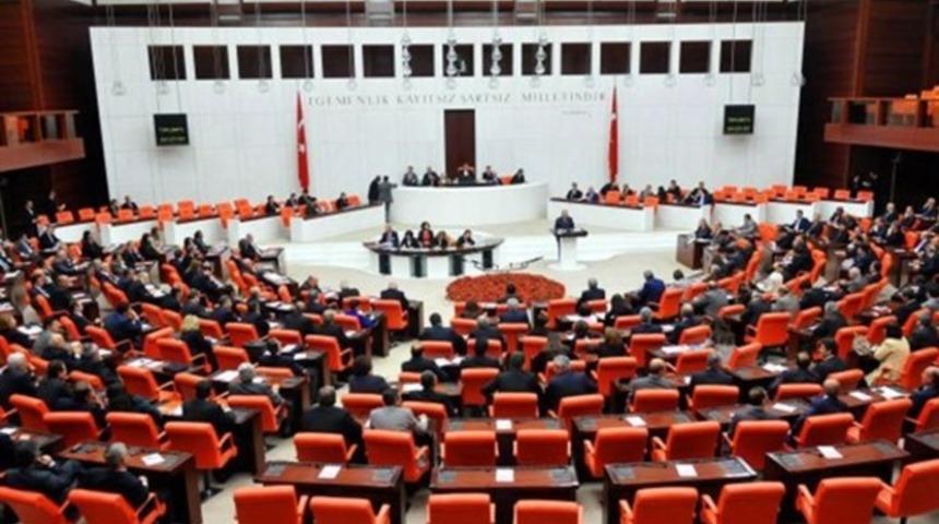 TBMM Darbe Komisyonu toplantısından: Utanmaz, ahlaksız, ayaklarını kırarım senin