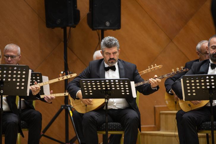 Başkent Kültür Yolu Festivali'nde sanatçı Ahmet Özhan ve Gülşen Kutlu konser verdi G3