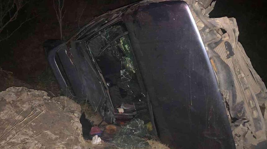 Trafik kazası geçirdi! Cesedi saatler sonra bulundu