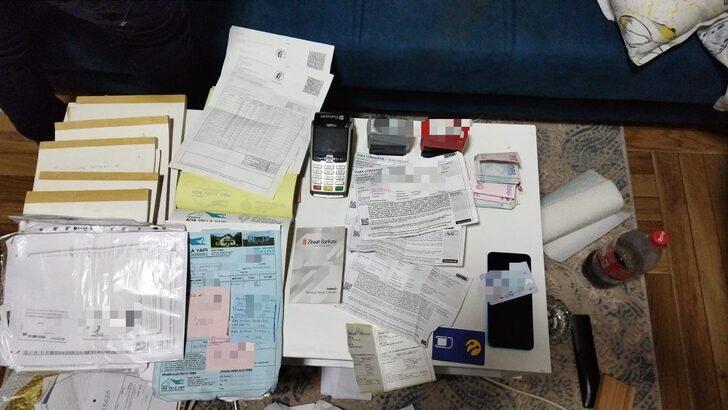 Sakarya'da, prefabrik ev yapımı ve satımı vaadiyle dolandırıcılıkla suçlanan 23 şüpheli yakalandı G3