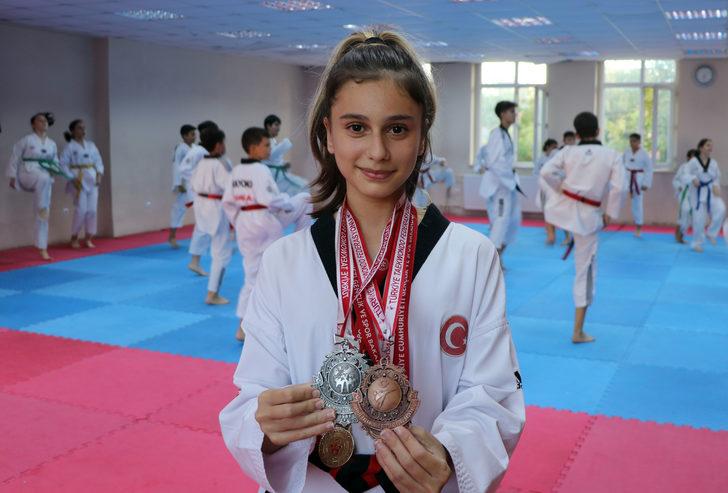 "Madalya avcısı" milli tekvandocu Sude Sağlam, zirveye çıkmak istiyor G2