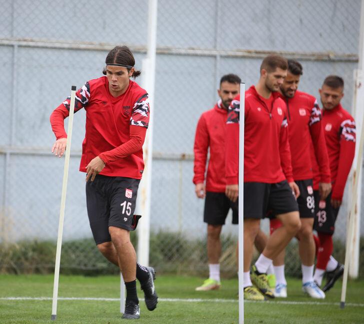 Sivasspor'da Giresunspor maçının hazırlıkları sürüyor G4