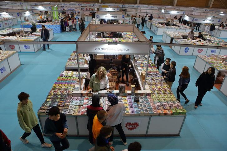 "Çocuklarımız Okusun Diye" projesiyle 25 bin öğrenci ücretsiz kitapla buluştu G5