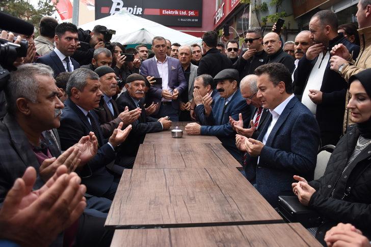 DEVA Partisi Genel Başkanı Babacan, Erzurum'da partililerle buluştu: G3