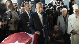 Cumhurbaşkanı Erdoğan, Amasra'da hayatını kaybeden madencilerin cenazesine katıldı