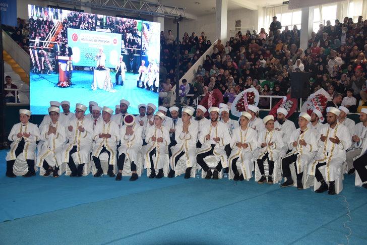 Giresun'da eğitimlerini tamamlayan 229 hafız icazet aldı G3