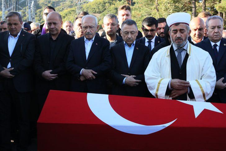 CHP Genel Başkanı Kılıçdaroğlu, Amasra'da patlama yaşanan maden ocağında incelemede bulundu: G4