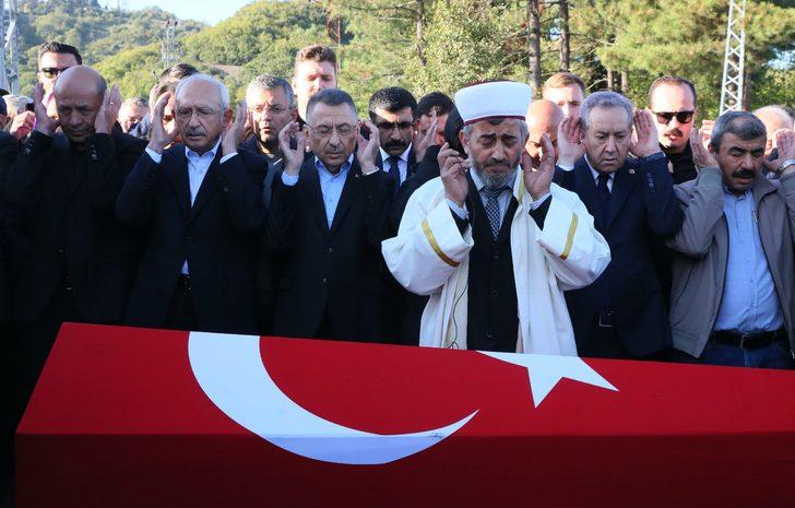 CHP Genel Başkanı Kılıçdaroğlu, Amasra'da patlama yaşanan maden ocağında incelemede bulundu: G5