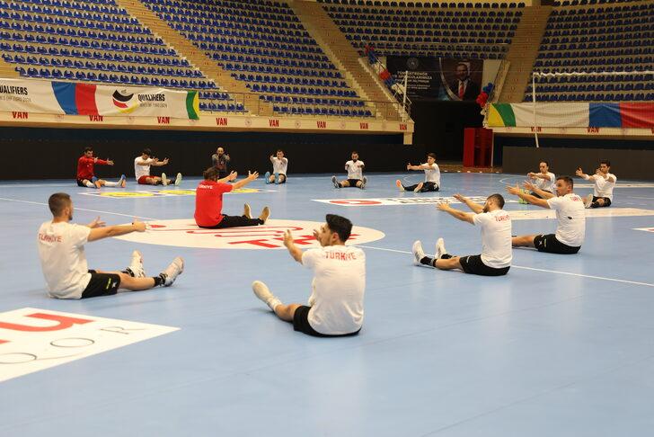 A Milli Erkek Hentbol Takımı, Kuzey Makedonya karşısında galibiyeti hedefliyor G5