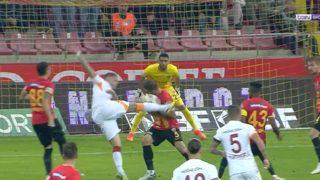 Son dakika: Henüz 30. saniyede neler oldu neler! Kayserispor - Galatasaray maçına Mauro Icardi - Juan Mata işbirliği damgasını vurdu! Taraftarlar penaltı için isyan etti...