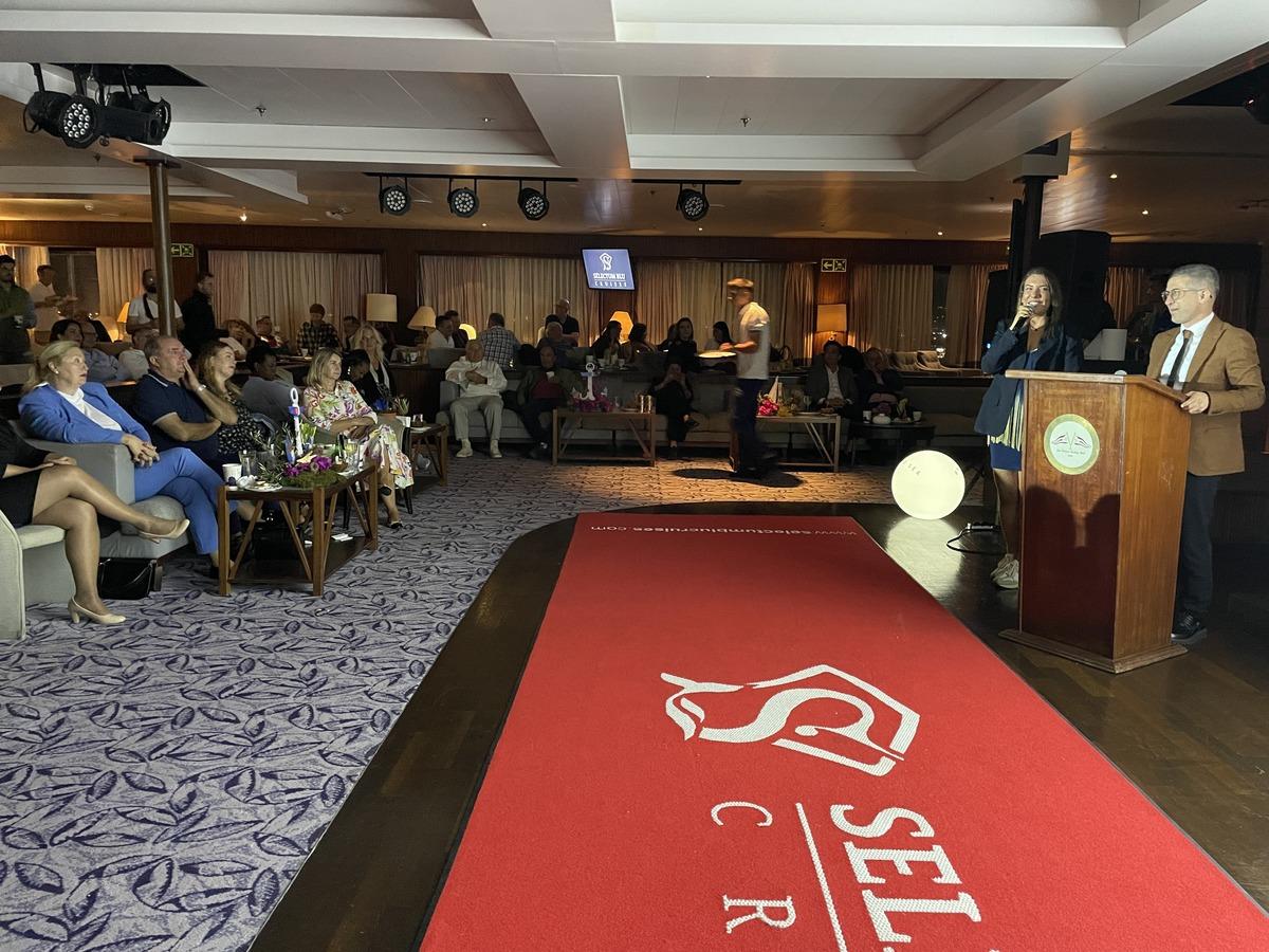 American Hospital The Bodrum Cup Yelken Yarışları &ouml;ncesinde kampana t&ouml;reni d&uuml;zenlendi