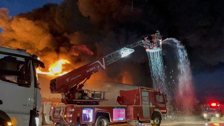 Adana'da alüminyum fabrikasında yangın G4