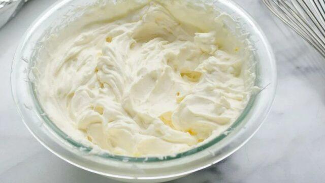 Dışarıdan alınanlar zehir saçıyor evde yapın: Krem peynir tarifi! Krem peynir nasıl yapılır?