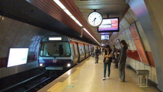 İstanbul'da metro, marmaray çalışıyor mu? Yağmur toplu ulaşımı nasıl etkiledi?