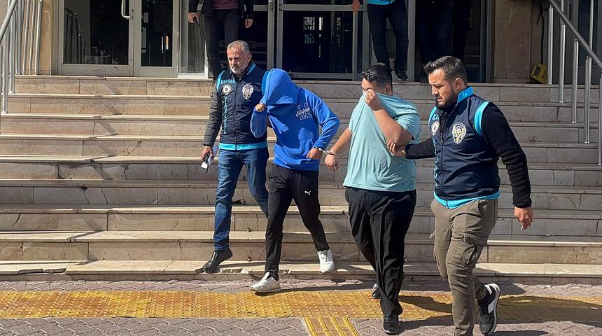 Kayseri'de dolandırıcılık iddiasıyla 2 zanlı yakalandı