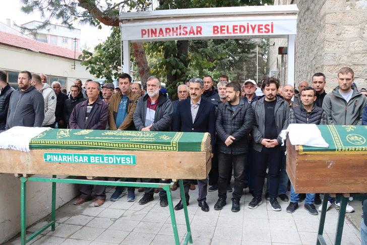 Kırklareli'nde ölü bulunan iki arkadaş toprağa verildi G2