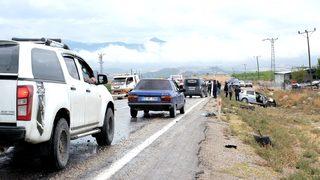 Mersin'de zincirleme trafik kazasında 6 kişi yaralandı