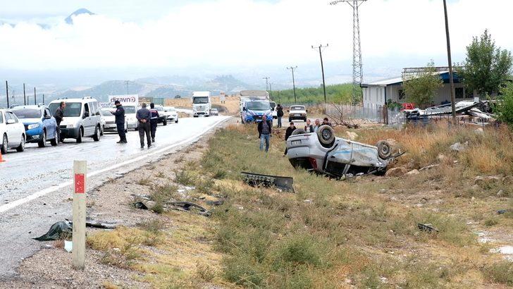 Mersin'de zincirleme trafik kazasında 6 kişi yaralandı G4