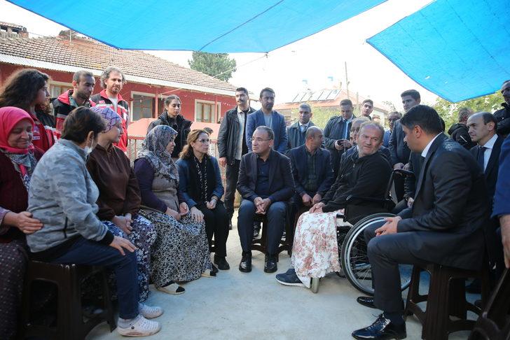 Bakan Bozdağ'dan hayatını kaybeden madencinin ailesine taziyede bulundu G3