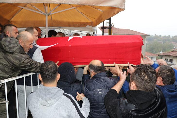 Madendeki patlamada hayatını kaybeden Öner Yıldız, Karabük'te son yolculuğuna uğurlandı G5