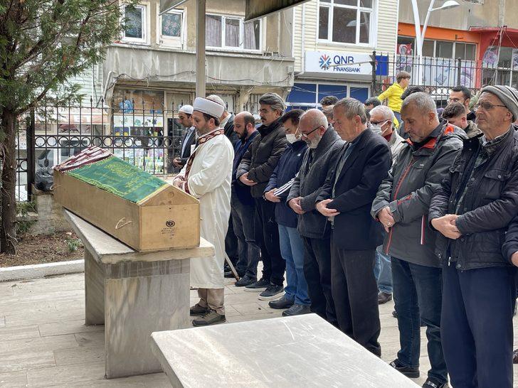 Elazığ'da öldürülen kadının cenazesi Tekirdağ'da toprağa verildi G2