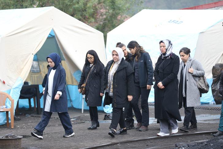 AK Parti'li Keşir'den patlamada hayatını kaybeden madencilerin ailelerine taziye ziyareti G2