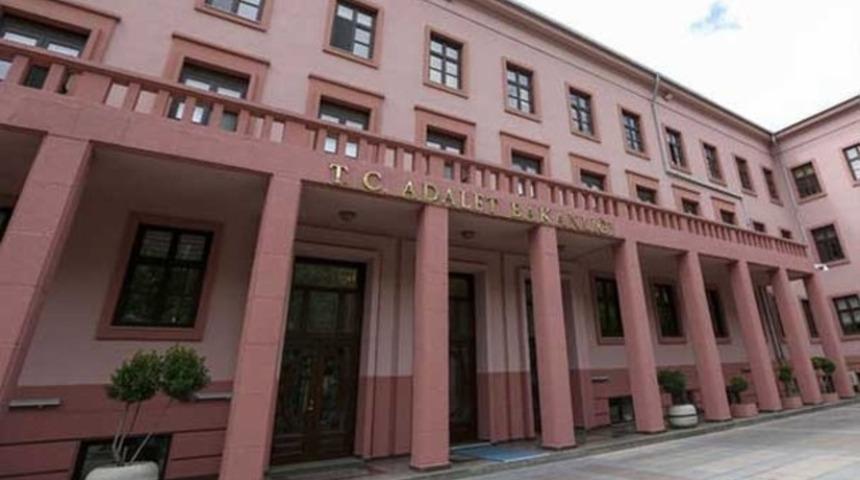 Adalet Bakanlığı 3 bin 721 sözleşmeli personel alacak