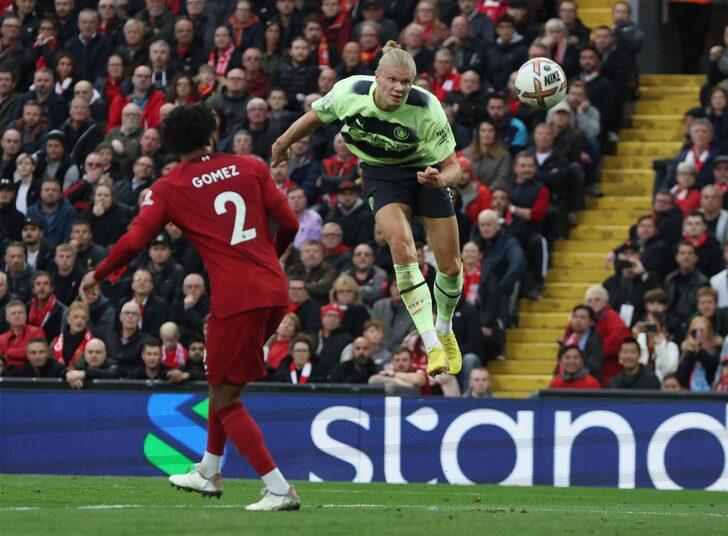 Sayılmayan gol, kırmızı kart ve kaleciden asist! Liverpool, Manchester City'i Mohamed Salah ile devirdi... G1