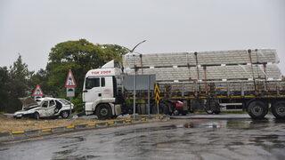 Kırıkkale'de tırla otomobilin çarpıştığı kazada 4 kişi yaralandı