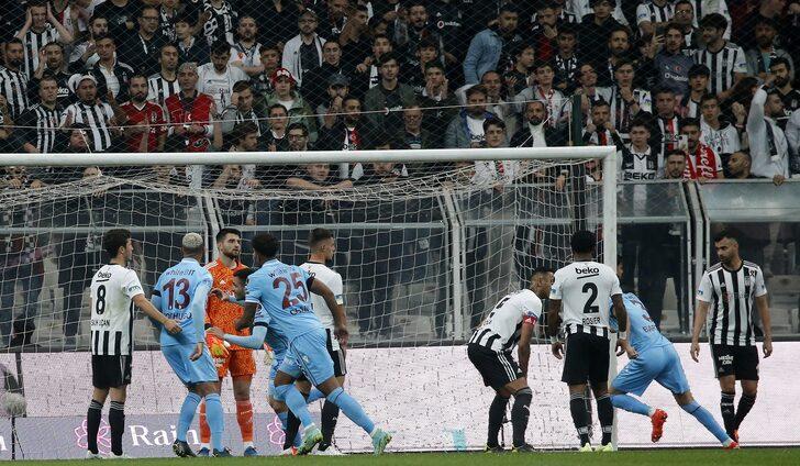 Son dakika: Yayıncı kuruluş sesi kısmak zorunda kaldı! Beşiktaş - Trabzonspor maçında Uğurcan Çakır'ın o hareketi olay oldu... G2