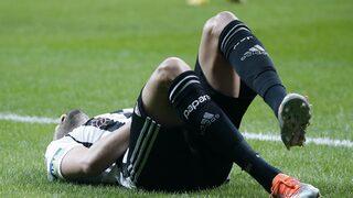 Beşiktaş'ta şoke eden sakatlık! 7 maç sonra ilk 11'de başlayan Rachid Ghezzal, Trabzonspor maçına devam edemedi...