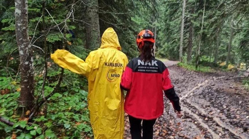 Karabük'te mantar toplarken ormanda kaybolan 2 kadın bulundu