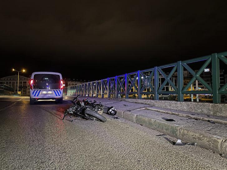 Bursa'da köprülü kavşaktan düşen motosikletin sürücüsü ağır yaralandı G2
