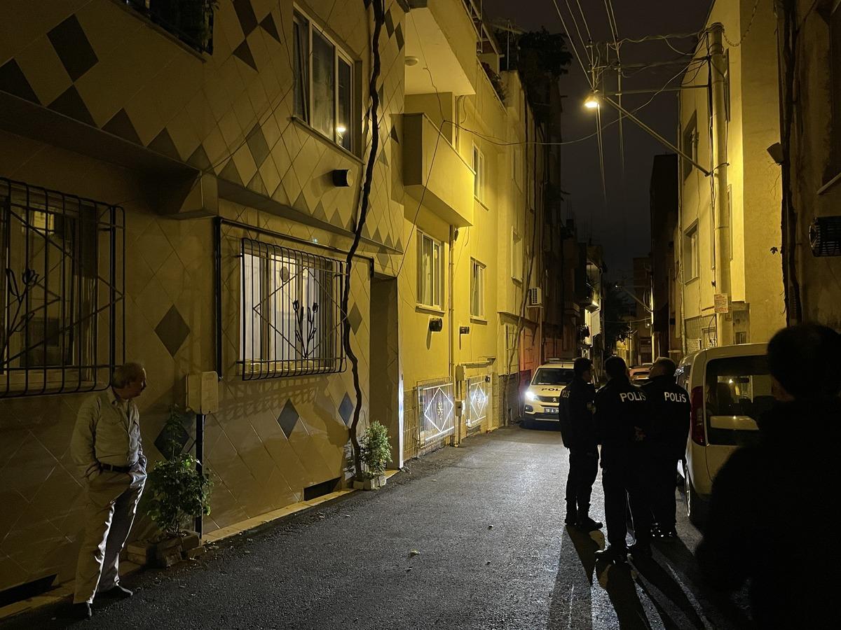 Bursa'da terastan d&uuml;şt&uuml;ğ&uuml; iddia edilen kadın yaralandı