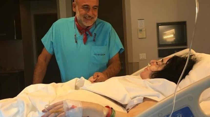 Nur Yerlitaş &Ouml;ld&uuml;'m&uuml;?Hayranları ŞOKTA