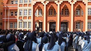 Zorunlu din dersine tartışma yaratacak savunma!