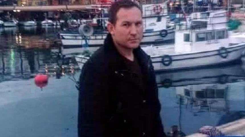 15 Yaşındaki &Ccedil;ocuk Kendisini D&ouml;ven Adamı Silahla &Ouml;ld&uuml;rd&uuml;