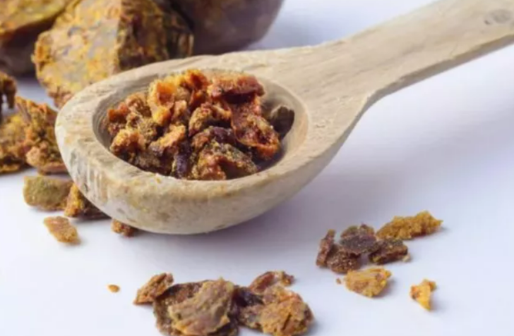 Kansere karşı koruma sağlıyor! İçeceğine katanlar kışın hastalık görmüyor G3