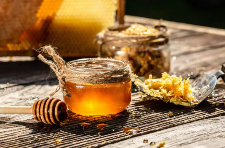 Kansere karşı koruma sağlıyor! İçeceğine katanlar kışın hastalık görmüyor G5