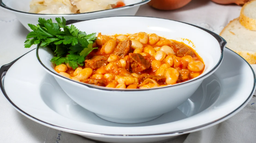 Tıpkı lokantadakilerin tadında: Etli kuru fasulye tarifi! Etli kuru fasulye nasıl yapılır?