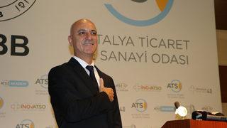 Antalya Ticaret ve Sanayi Odası Başkanlığı onaylanan Ali Bahar mazbatasını aldı