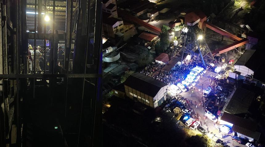 Yaralı madenci İbrahim Çeliktaş, arkadaşlarını kurtarmak için zehirlenmiş! "Böyle bir kardeşlik ruhuna hiç rastlamadık"