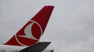 SON DAKİKA | THY uçağı acil iniş yaptı! Güvenlik güçleri tarafından uçaktan indirildi