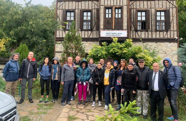 Fransız turistlerin Safranbolu'ya getirilmesi için "tur" çalışması yürütülüyor G3