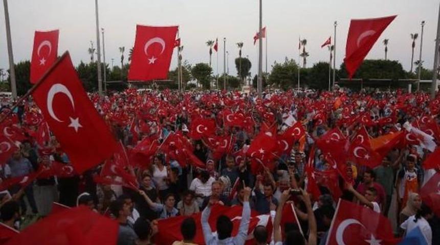 Yenikapı Mitingi Canlı izle 7 Ağustos Demokrasi ve Şehitler Mitingi Canlı Yayın