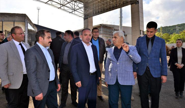 Ardahan Valisi Öner, Türkgözü Gümrük Kapısı'ndaki inşaat çalışmalarını inceledi: G2