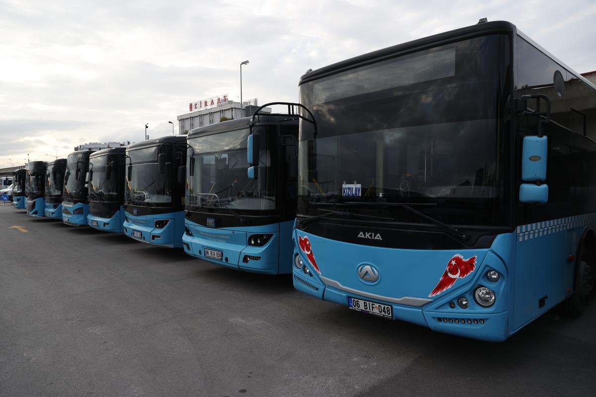 Başkentte &ouml;zel halk otob&uuml;sleri kontak kapattı